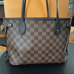 Louis Vuitton Neverfull PM
